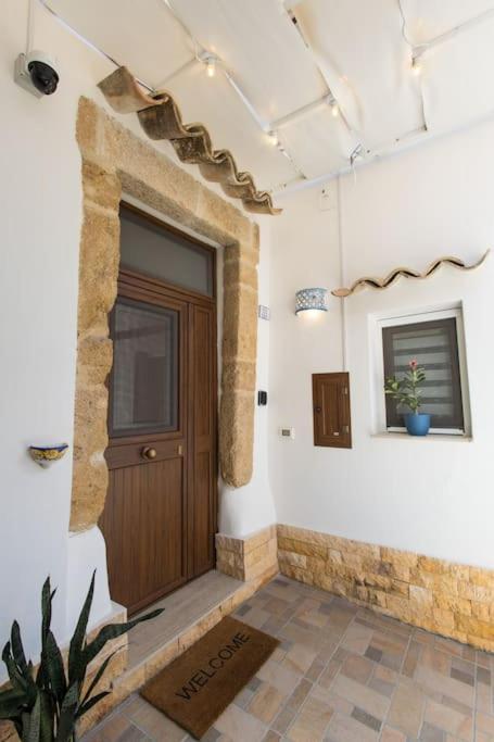 Centro Storico Sciacca - Casa Di Pisa Cortile Termine Villa Eksteriør billede